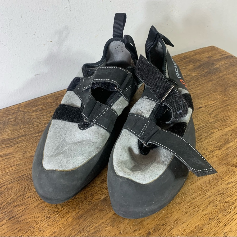 Mad rock mens climbing shoes